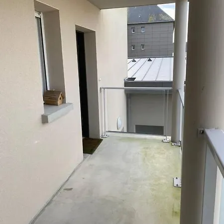 Appt T3 Cuisine Amenagee Et Equipee Acces Pmr Apartment Saint-Malo